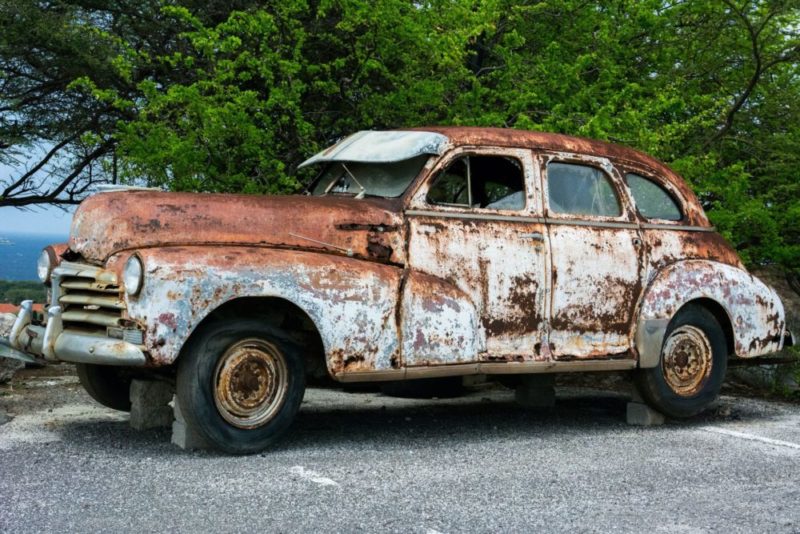 Benefits of Selling Your Old Car for Cash